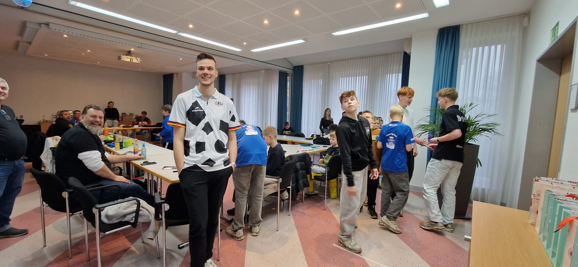 WhatsApp Image 2025-12-14 at 16.58.10 (1)